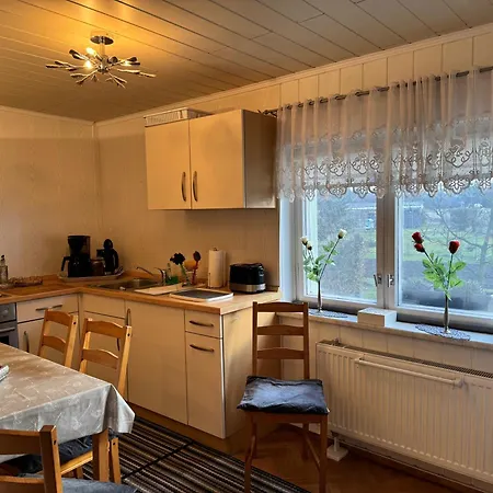 Spreewaldhaus Harting Dammstrasse * لوبنو